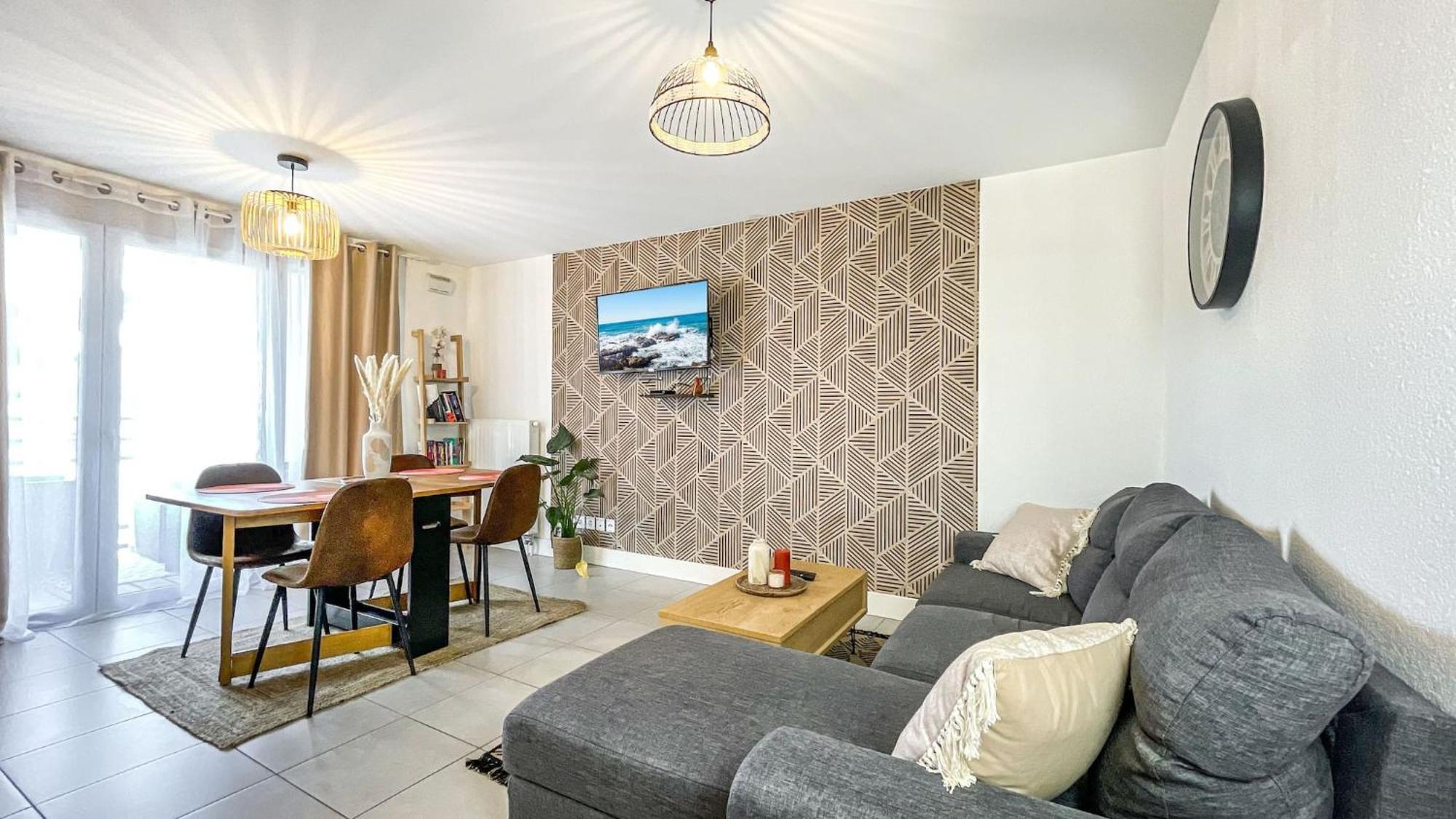 Homey Chloe - New - Parking Gratuit - Balcon Prive - Proche Geneve Анмас Екстериор снимка