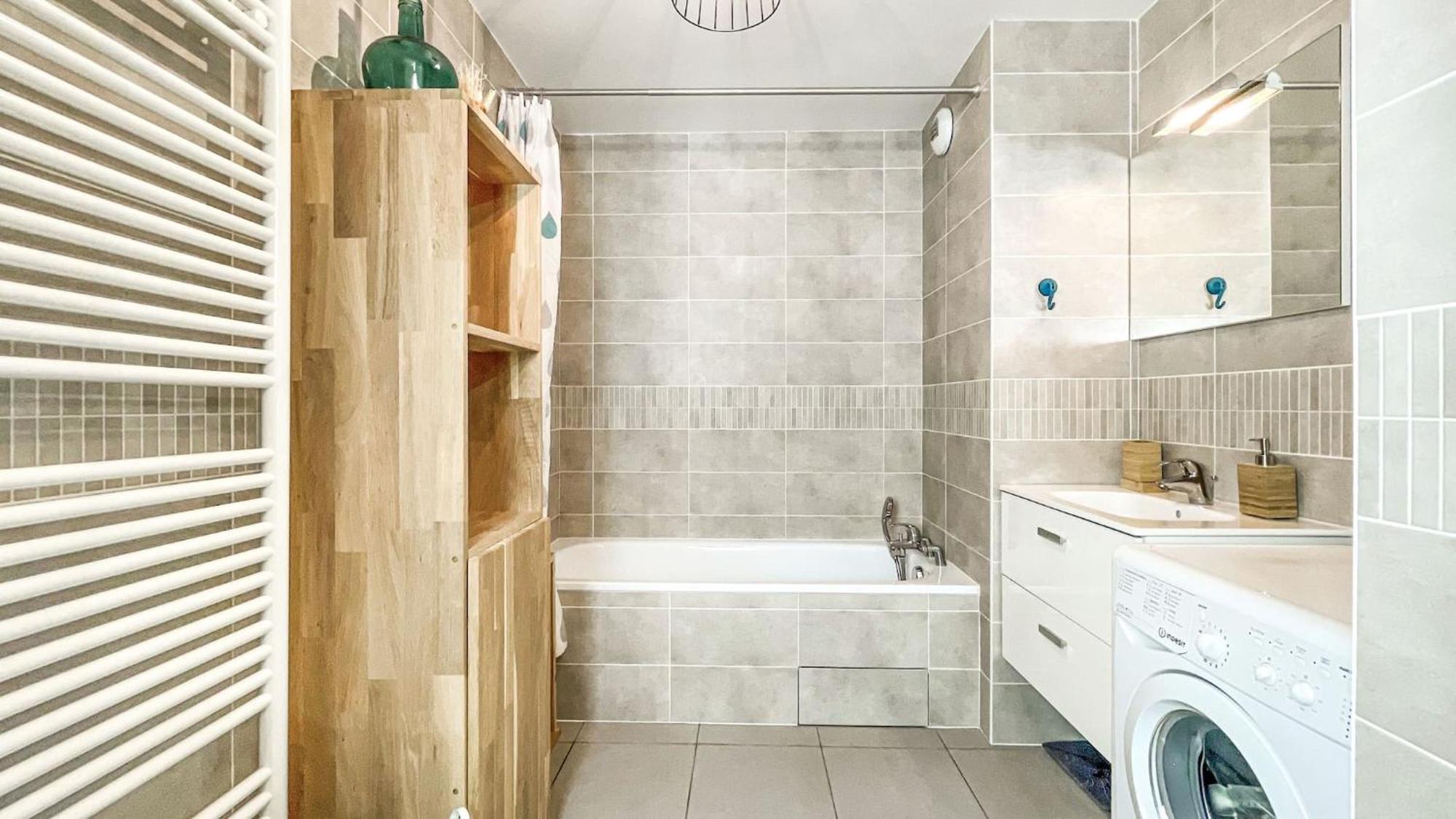 Homey Chloe - New - Parking Gratuit - Balcon Prive - Proche Geneve Анмас Екстериор снимка